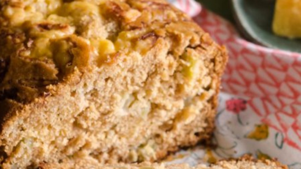 Honeyed Cheddar Apple Bread (Instance 1) — Instance — Interactive video experience