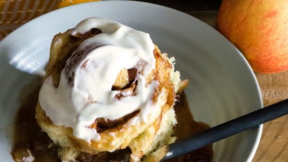 Apple Cinnamon Rolls (Instance 1) — Instance — Interactive video experience