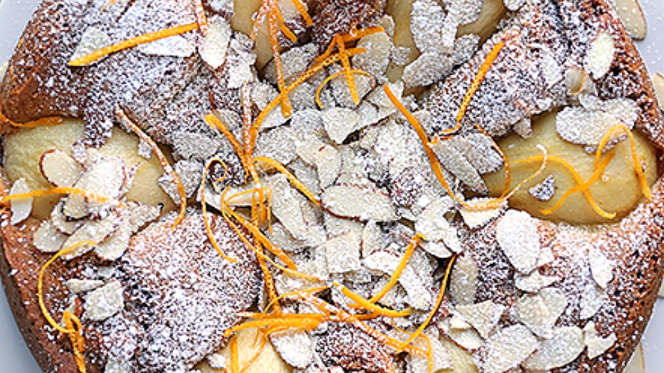 Almond Pear Cake (Instance 1) — Instance — Interactive video experience