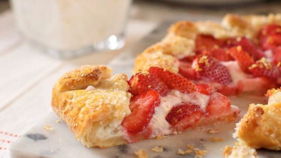 Strawberry Ricotta Galette (Instance 1) — Instance — Interactive video experience