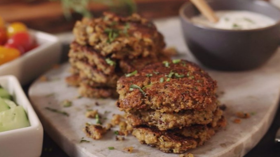 Spicy Chickpea Quinoa Patties (Instance 1) — Instance — Interactive video experience