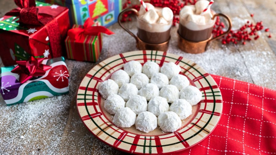 How to Make: Holiday Tea Cookies (Instance 1) — Instance — Interactive video experience
