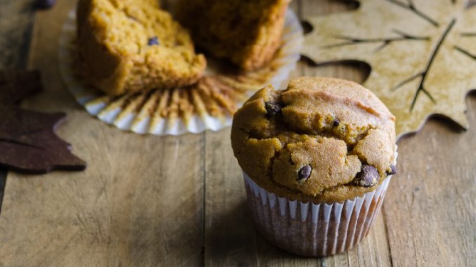 Pumpkin Chocolate Chip Muffin Recipe (Instance 1) — Instance — Interactive video experience