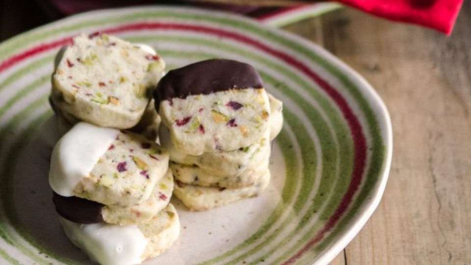 How to Make: Cranberry Pistachio Shortbread (2) (Instance 1) — Instance — Interactive video experience