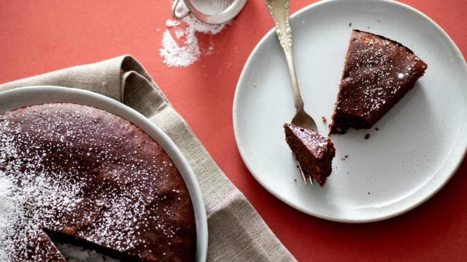 How to Make: Flourless Chocolate Almond Cake (Instance 1) — Instance — Interactive video experience