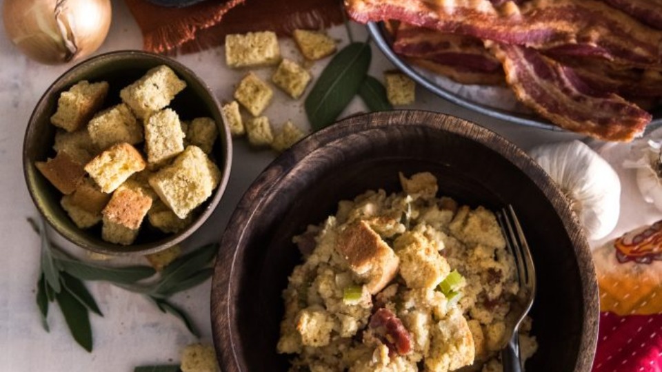 How to Make: Bacon and Sage Cornbread Stuffing (Instance 1) — Instance — Interactive video experience