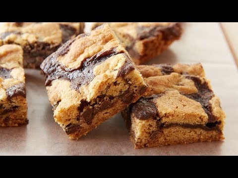 Fudgy Chocolate Chip Cookie Bars | Betty Crocker Recipe (Instance 1) — Instance — Interactive video experience