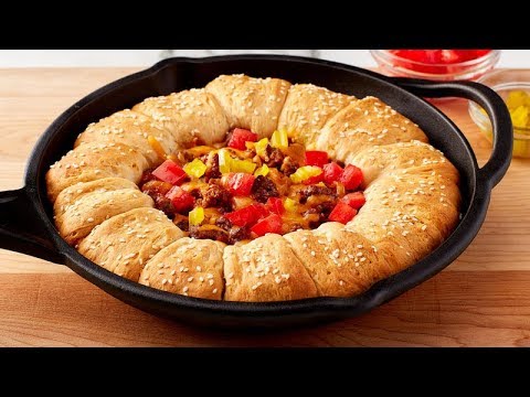 Skillet Bacon Cheeseburger Dip Sliders | Betty Crocker Recipe (Instance 1) — Instance — Interactive video experience