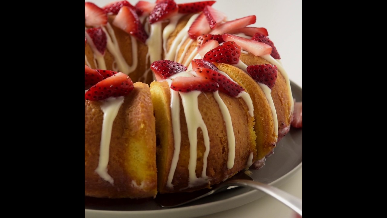 Strawberry Shortcake Poke Bundt Cake (Instance 1) — Instance — Interactive video experience