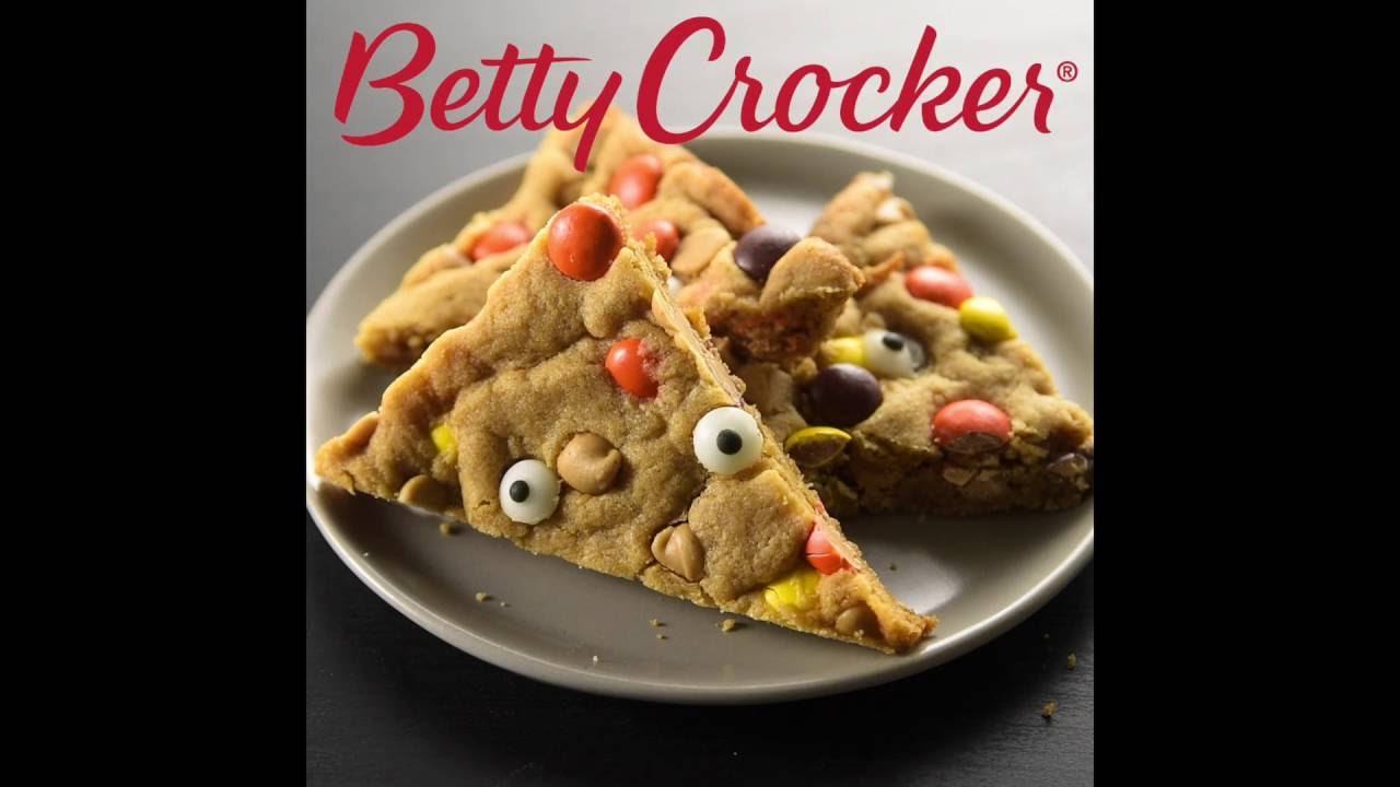 Reese’s™ Pieces™ Halloween Cookie Bars (Instance 1) — Instance — Interactive video experience