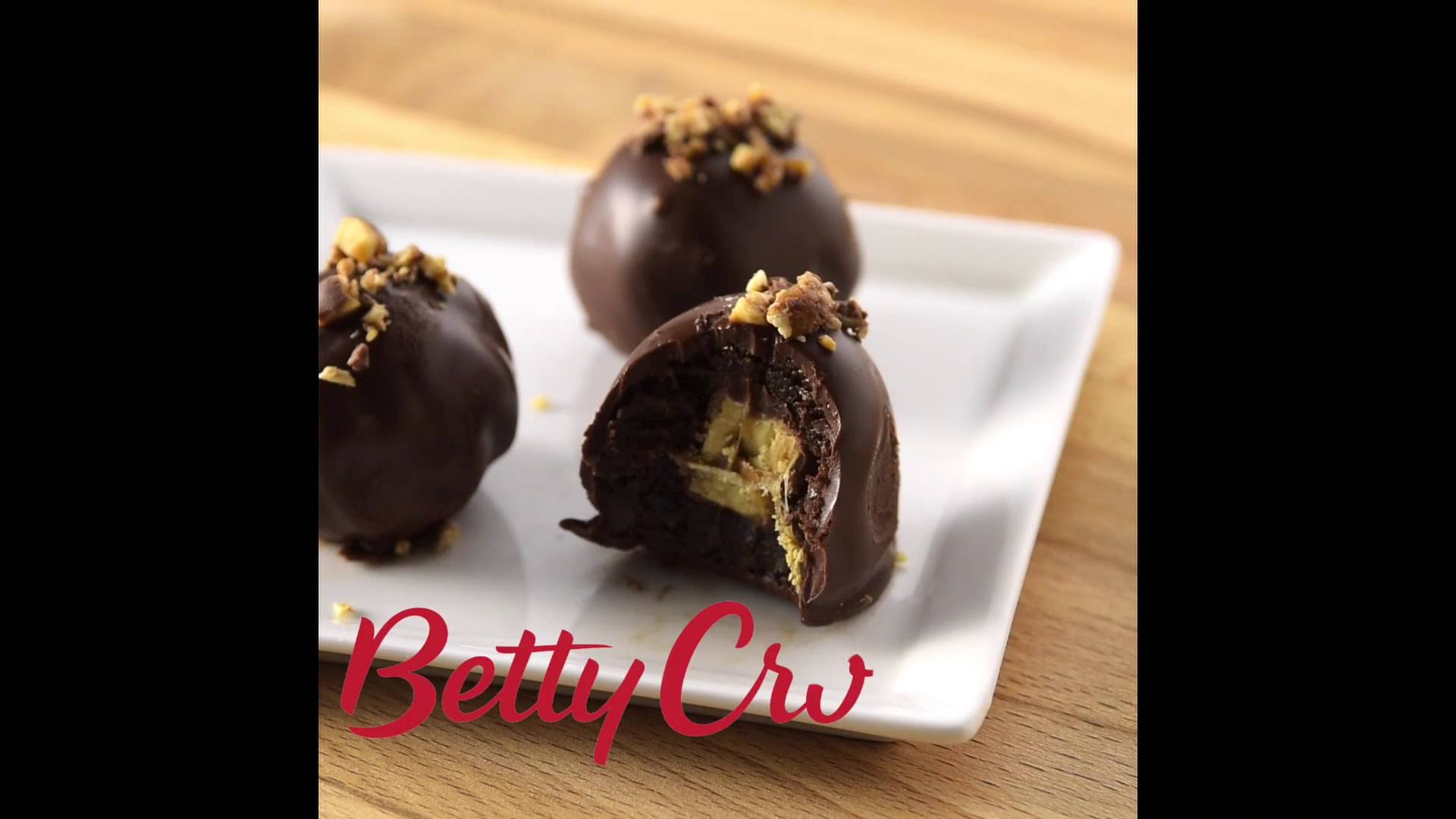 Candy Bar Brownie Bombs (Instance 1) — Instance — Interactive video experience