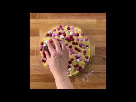 Peanut Butter M&Ms Cookie Pie (Instance 1) — Instance — Interactive video experience