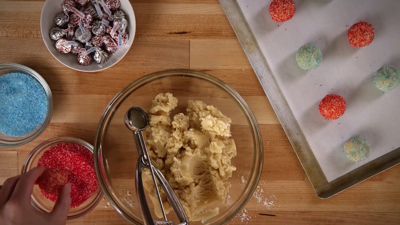 Holiday Blossom Cookies (2) (Instance 1) — Instance — Interactive video experience