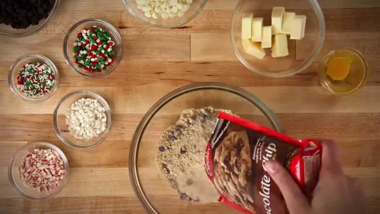 Chocolate Chip Christmas Cookies (2) (Instance 1) — Instance — Interactive video experience