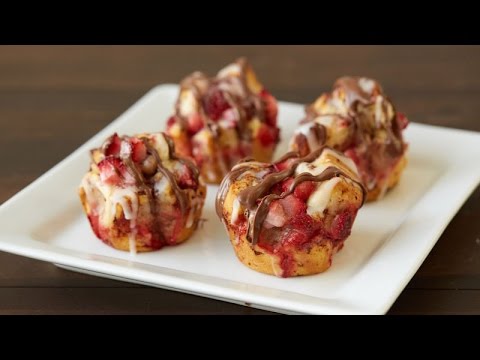 Nutella™ Strawberry Mini Monkey Breads (Instance 1) — Instance — Interactive video experience
