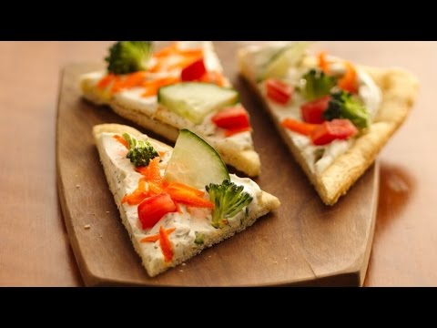 Easy Crescent Veggie Pizza (Instance 1) — Instance — Interactive video experience