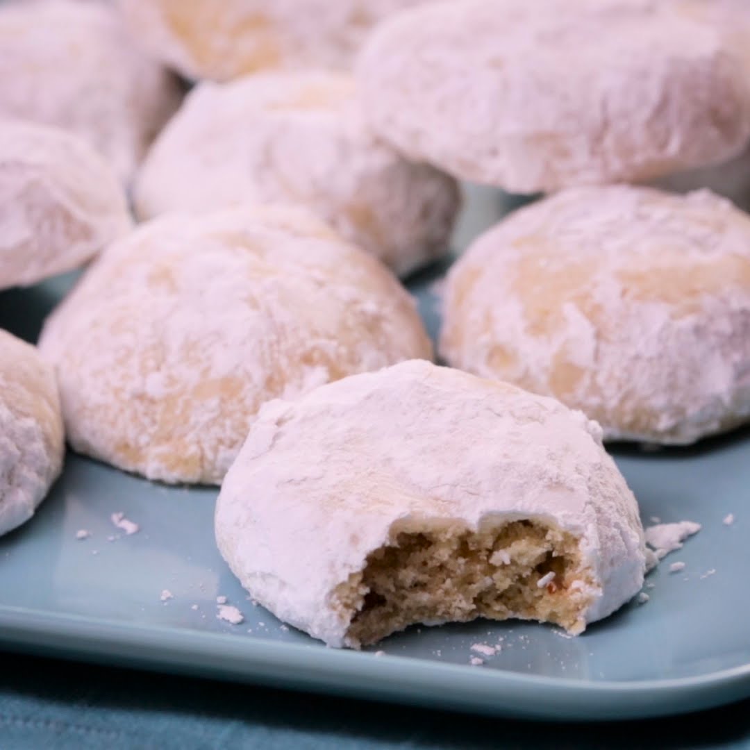 Easy Russian Tea Cakes (Instance 1) — Instance — Interactive video experience