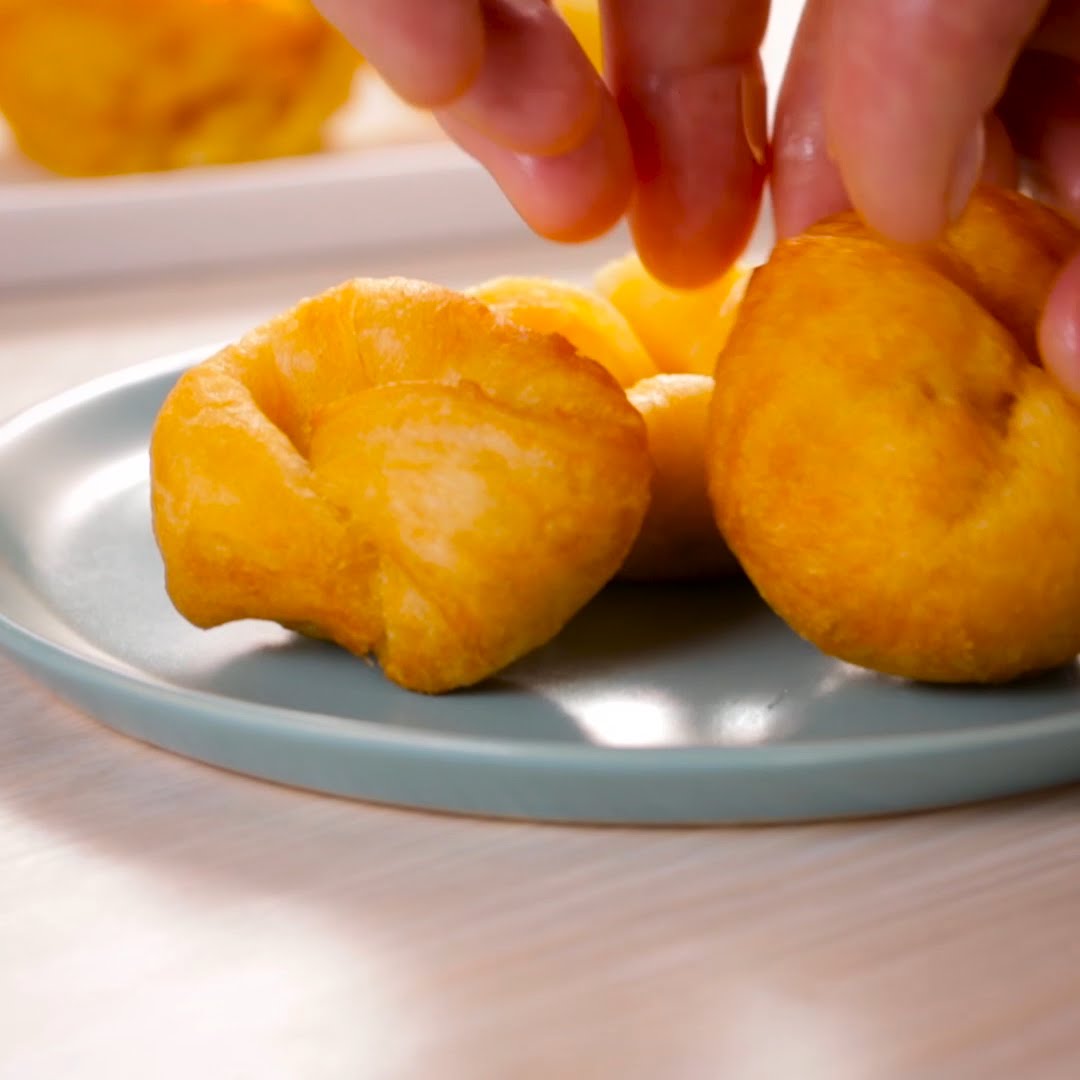 Cream Cheese Crescent Wontons (Instance 1) — Instance — Interactive video experience