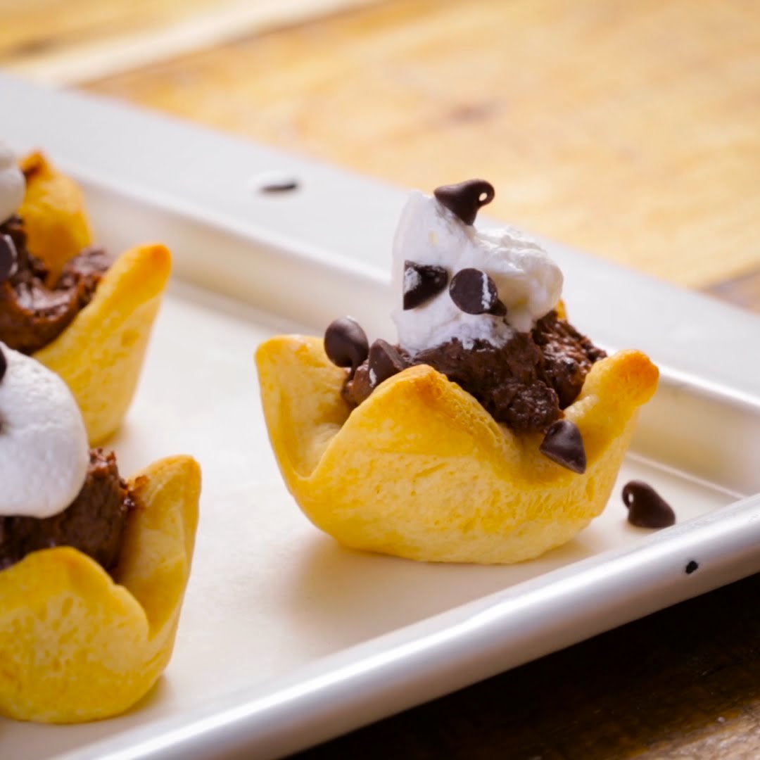Mini French Silk Crescent Pies (Instance 1) — Instance — Interactive video experience