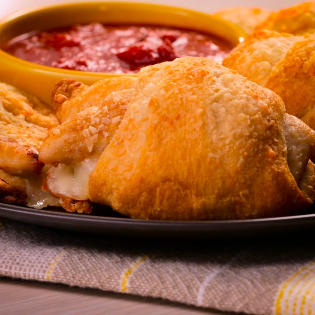 Crescent Wrapped Chicken Parmesan (Instance 1) — Instance — Interactive video experience