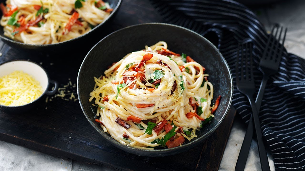 Easy four cheese spaghetti carbonara (Instance 1) — Instance — Interactive video experience