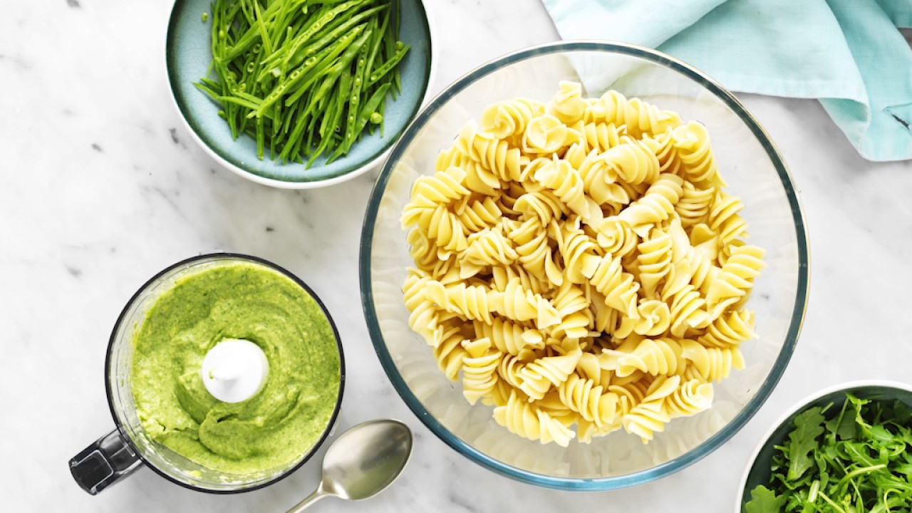 Creamy Avocado Pasta Salad with Crispy Prosciutto (Instance 1) — Instance — Interactive video experience