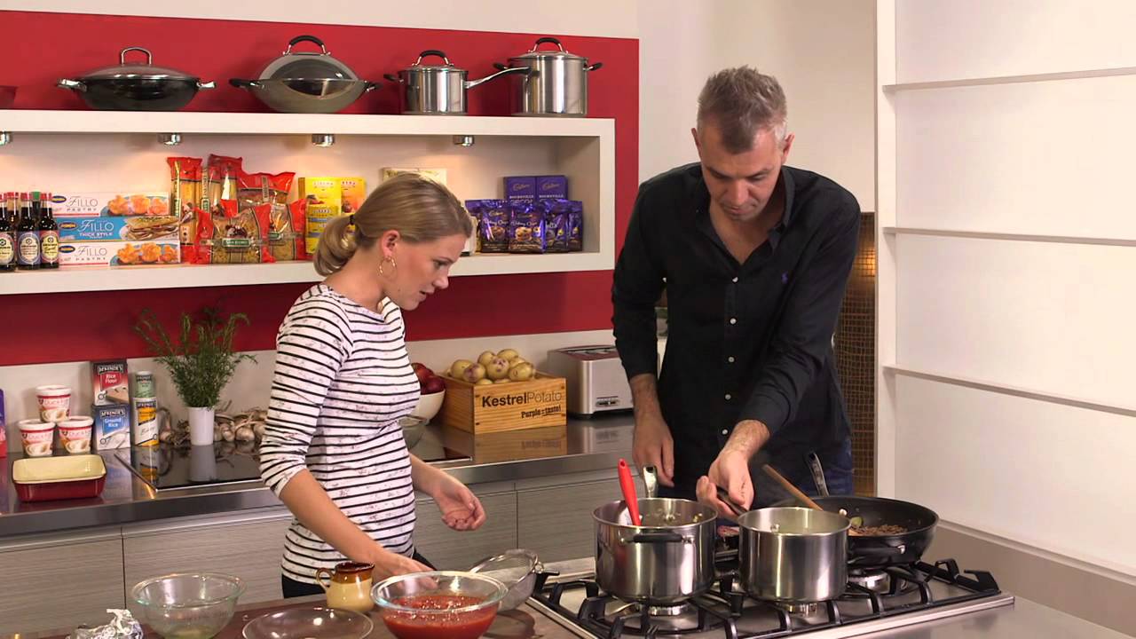 Lamb and Porcini Mushroom Curly Lasagna | Everyday Gourmet S2 E77 (Instance 1) — Instance — Interactive video experience