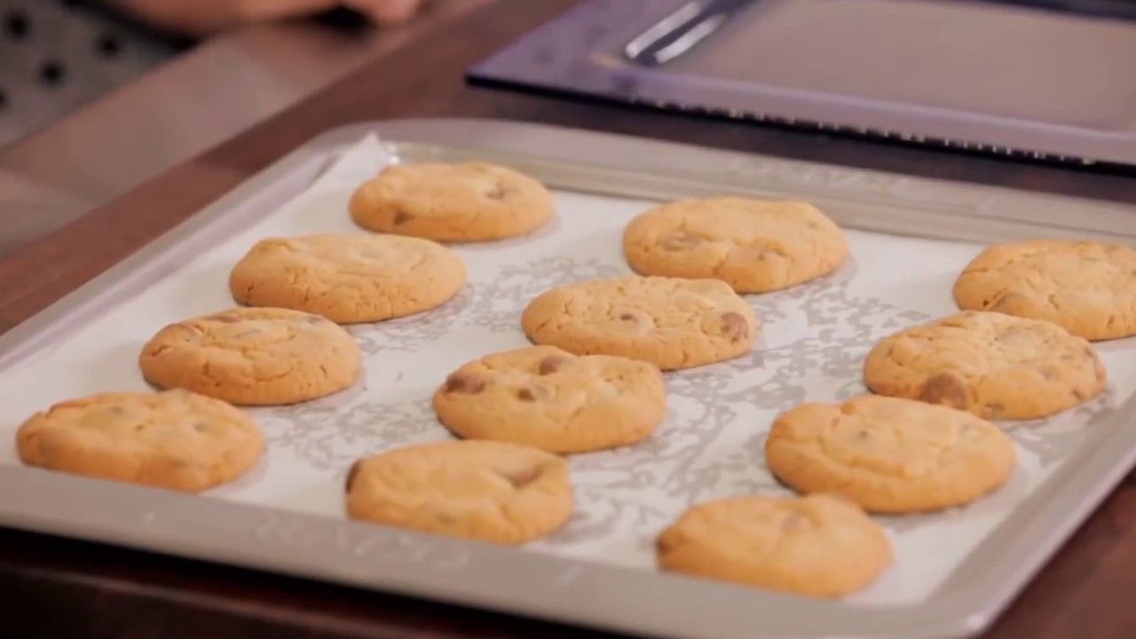 Chocolate Chip Cookies | Everyday Gourmet S2 E11 (Instance 1) — Instance — Interactive video experience