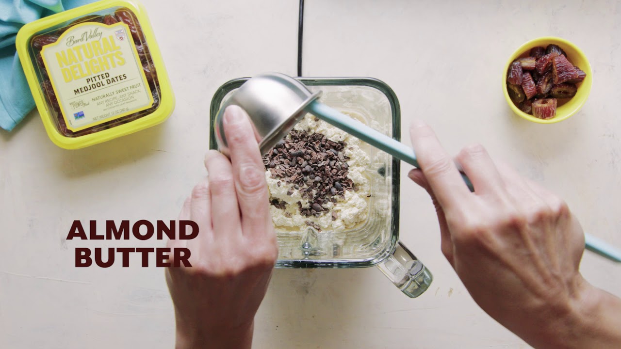 Medjool Date Cold Brew & Cacao Recovery Smoothie (Instance 1) — Instance — Interactive video experience
