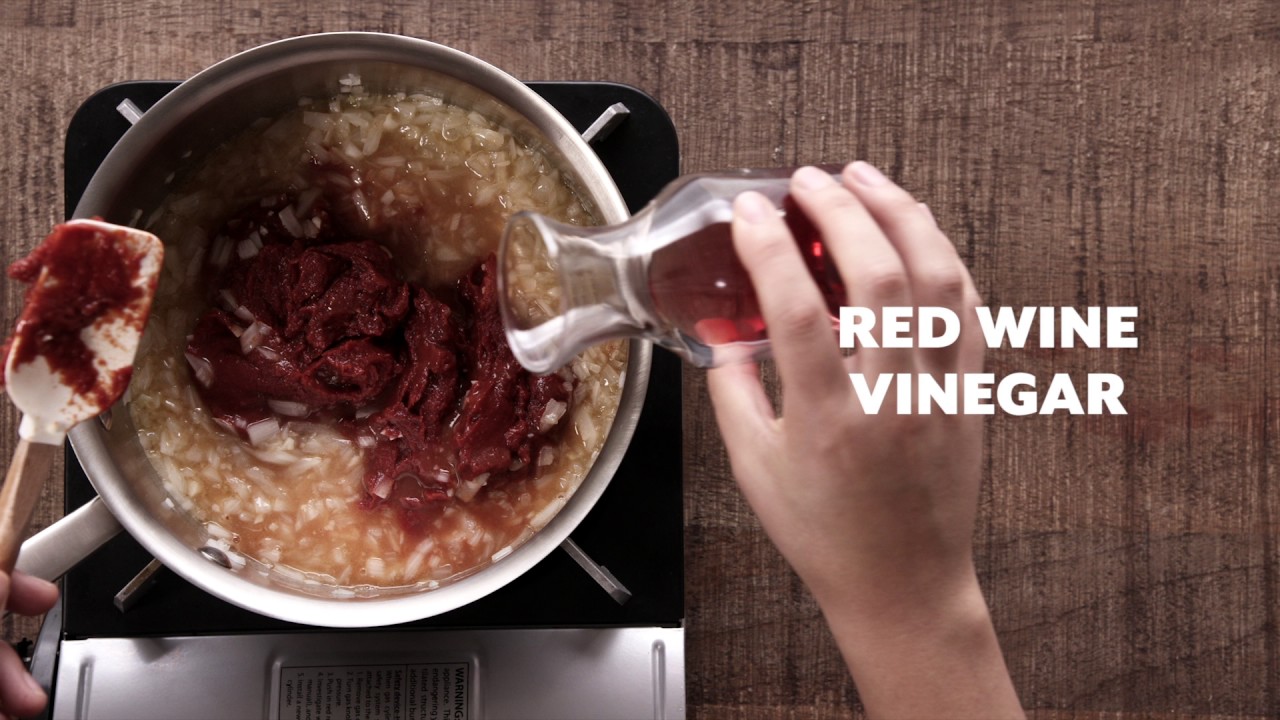 Natural Delights Medjool Date BBQ Sauce (Instance 1) — Instance — Interactive video experience