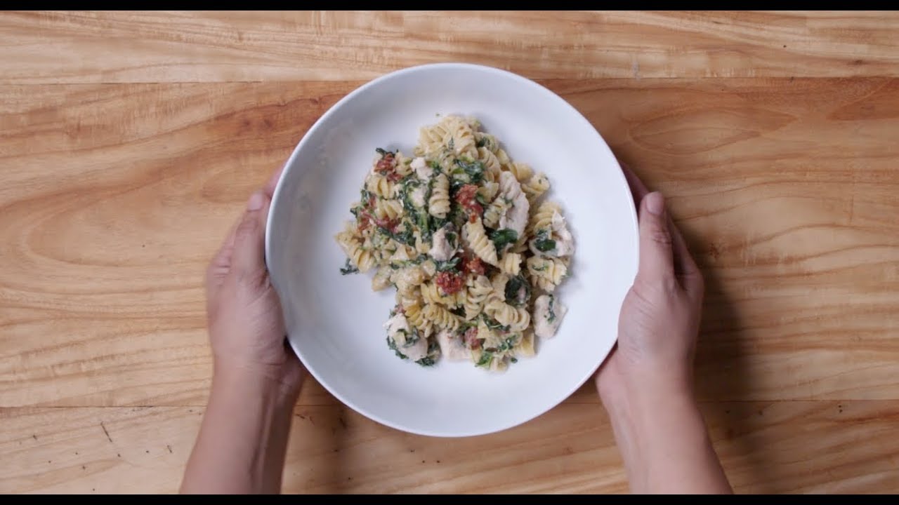 Chicken Spinach Alfredo Pasta Recipe — Interactive video experience
