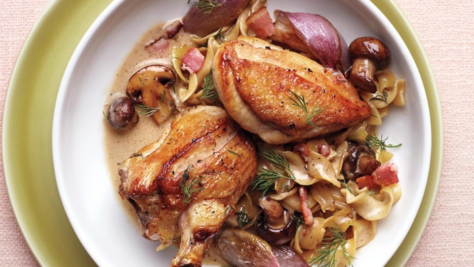One-Pan Chicken and Mushrooms with Egg Noodles (Product Master) — Instance — Interactive video experience