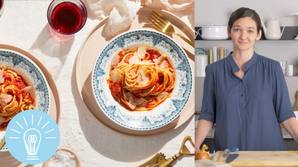Marcella Hazan's Tomato Sauce With Onion & Butter - product — Instance — Interactive video experience