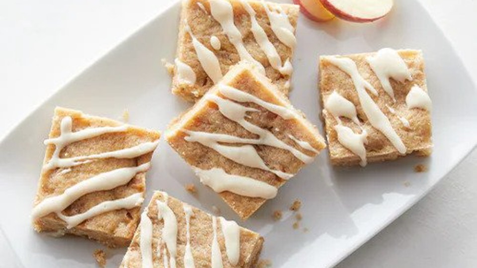 Apple Blondies with Brown Butter Icing - product — Instance — Interactive video experience