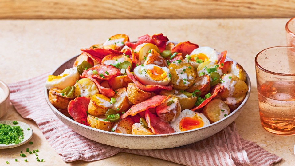 Bacon and potato salad with ranch dressing - product — Instance — Interactive video experience