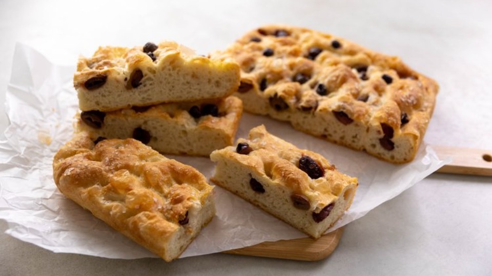 Focaccia alle Olive - Product — Instance — Interactive video experience