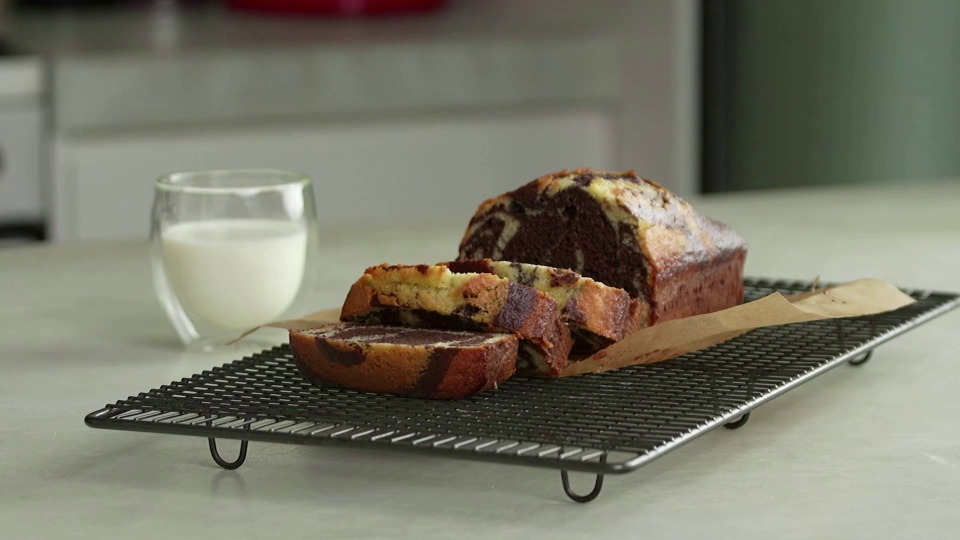 Espresso and Vanilla Swirl Loaf Cake - product — Instance — Interactive video experience