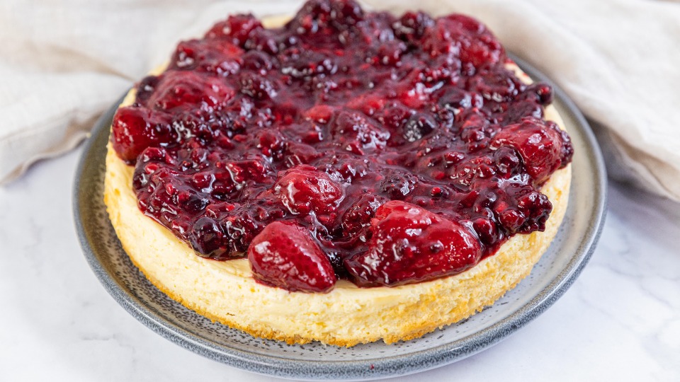 Greek Yoghurt Cheesecake with Oat Crust - product (CSR) — Instance — Interactive video experience