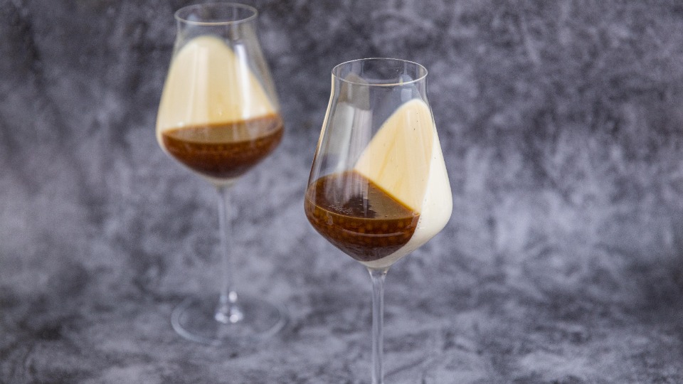 Coconut Panna Cotta with Sago Pudding - product (AYAM) — Instance — Interactive video experience