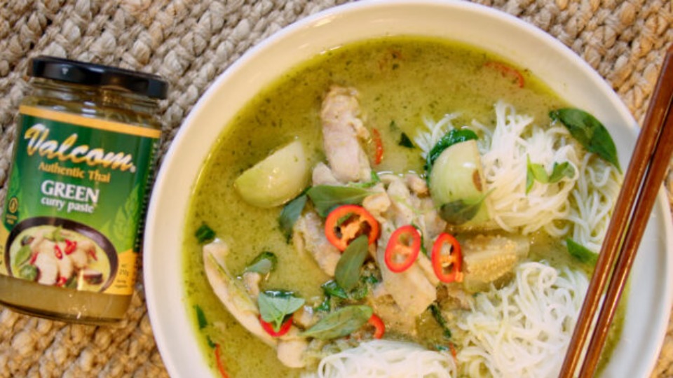 Green Curry Chicken with Rice Noodles — Interactive video experience