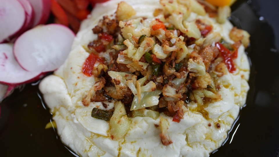Cauliflower Hummus - Recipe Page — Interactive video experience