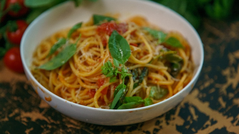 Cherry Tomato and Basil Pasta — Interactive video experience