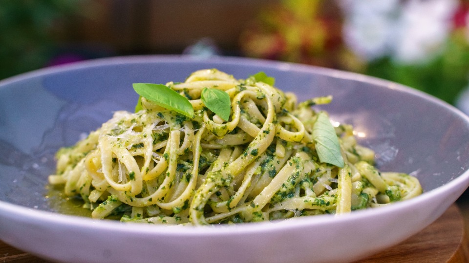 9190 Pasta Pesto - Recipe — Interactive video experience