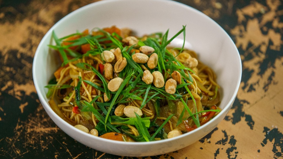 9121 End of Week Stirfry - recipe — Interactive video experience
