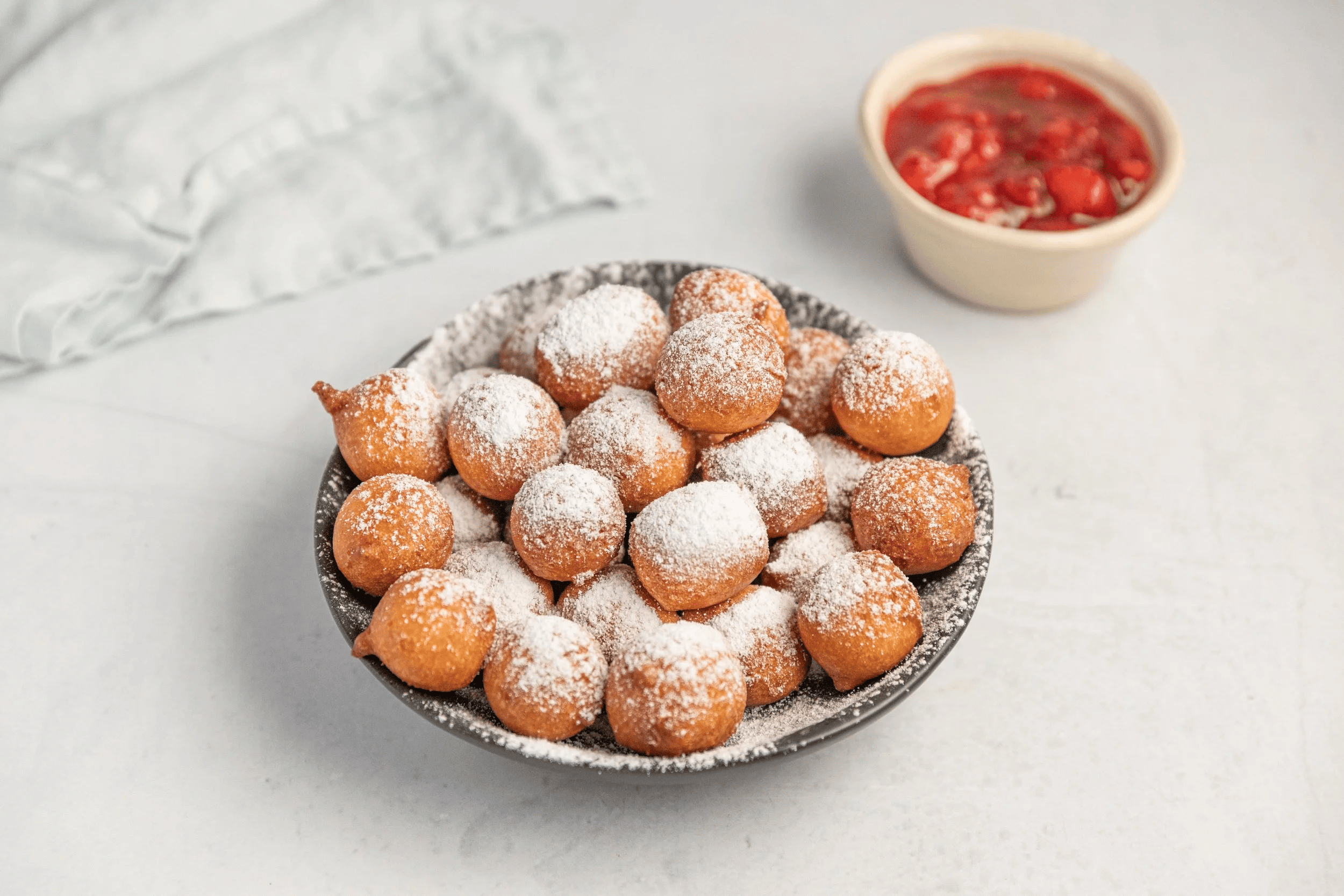 Ustipci  - Tiny Doughnuts — Interactive video experience